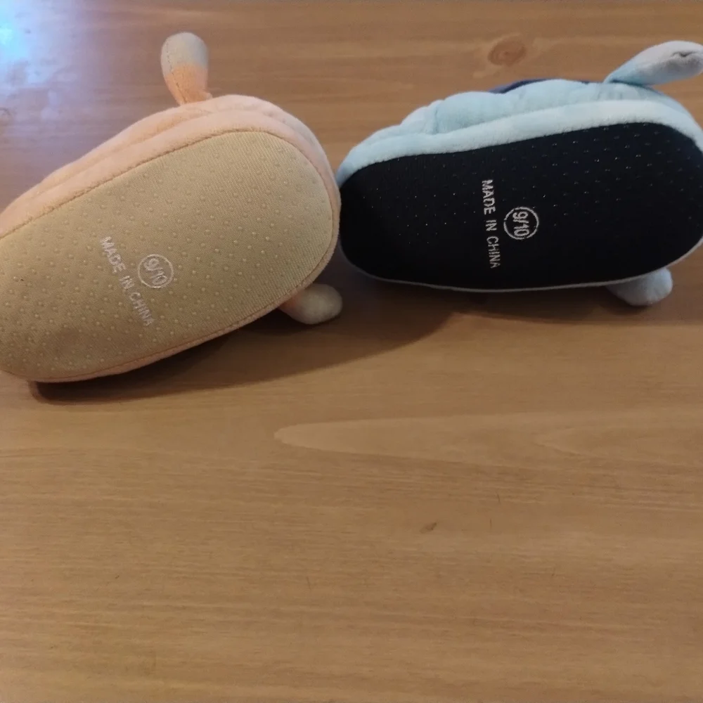 Bluey & Bingo Plush Slippers Kids Size 9/10 Soft Cartoon House Shoes